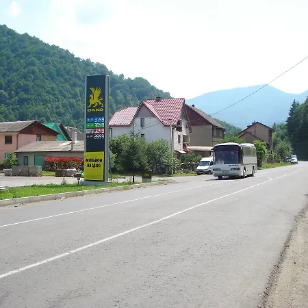 тушер Guest house Rakhiv